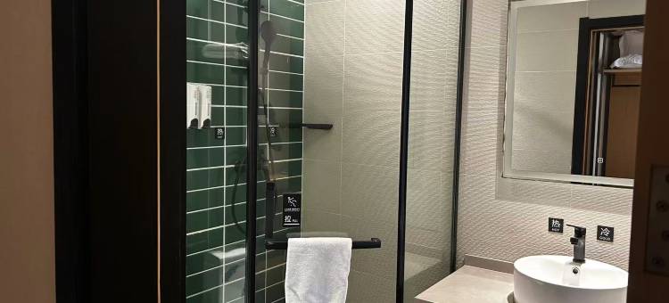 格林豪泰酒店(防城港高铁北站店)图片