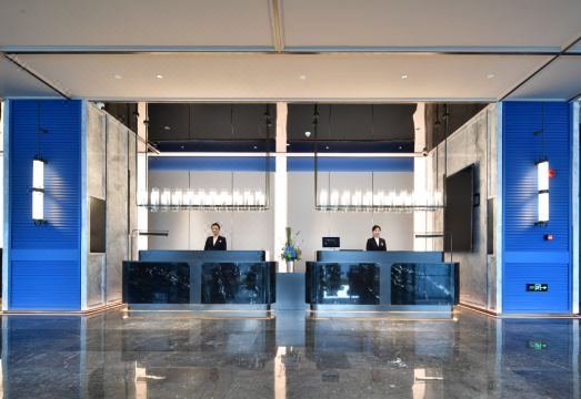 Novotel Xi'an Daming Palace Hotel Overview