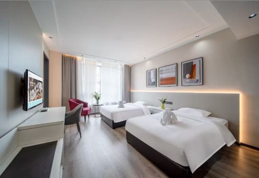 Bosai Hotel Shanghai Hongqiao Airport National Convention and Exhibition CenterOver view