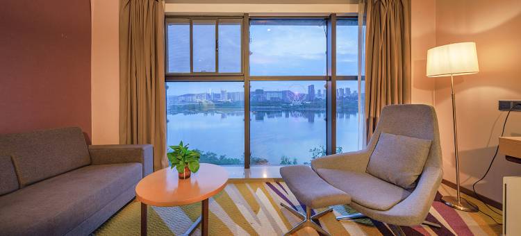 丽锦酒店(丹江口大坝店)图片