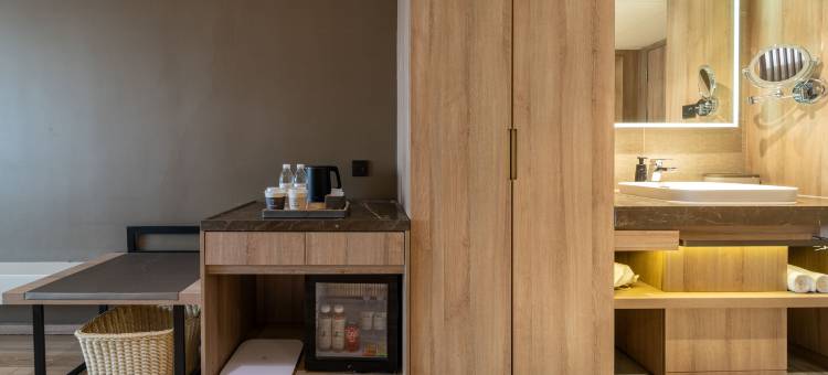 哈尔滨哈西高铁站凯盛源广场地铁站亚朵酒店图片