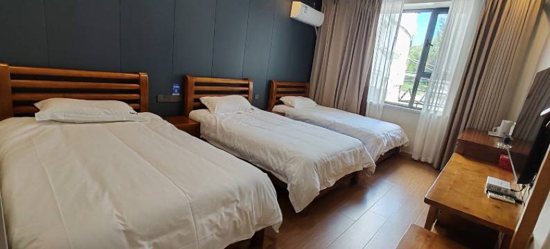 芮桐民宿(俄罗斯风情步行街店)图片