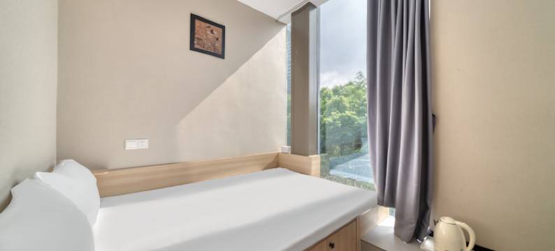 木方程榻榻米酒店(杭州欧美金融城创景路地铁站店)图片