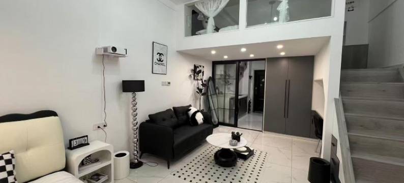 城里民宿(弋江万达城南师范大学店)图片