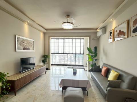 融府之家(融水润东融洲风情店)