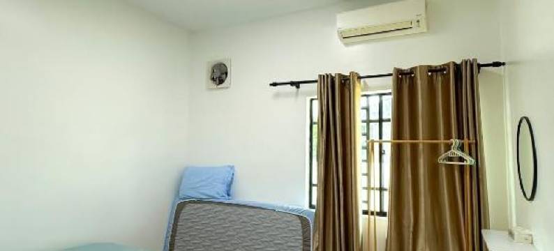 位于高渊的3卧室半独立房屋-3200平方米 带3间厕所 -开心民宿(HAPPY GUEST HOUSE NIBONG TEBAL)图片