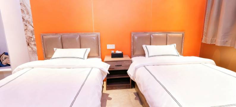 UK电竞酒店(莲塘柏岗地铁站店)图片