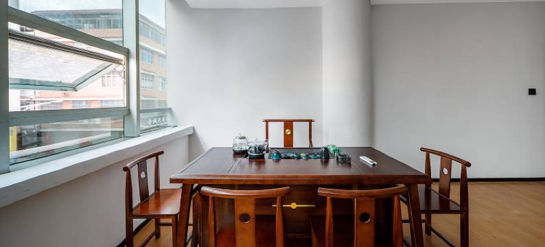 云朵槑酒店(红都大道中央革命根据地历史博物馆店)图片