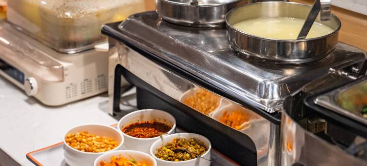 思盛·尚品酒店(定西临洮第一中学人民医院店)图片