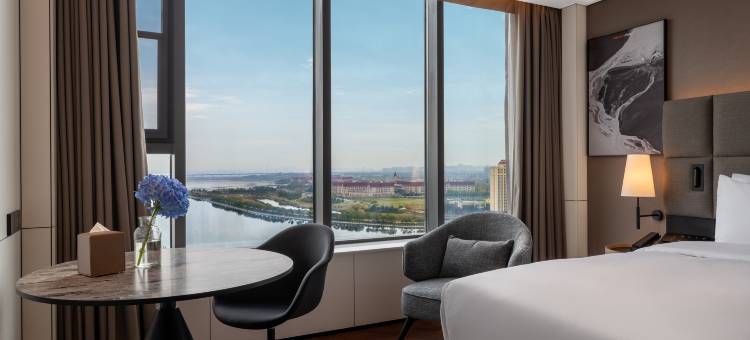 青岛海景城际酒店图片