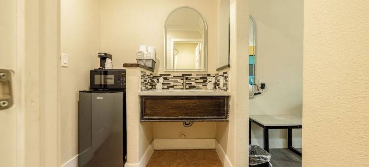 Hotel Avenida Victorville I 15图片