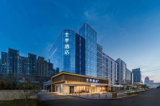 全季酒店(太原迎泽大街五一广场店)