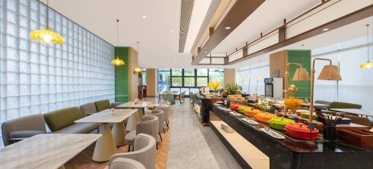 康福瑞酒店(深圳虹桥公园光明城地铁站店)图片