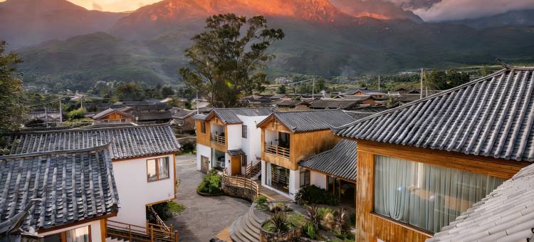 丽江瑞息RIXI•雪山屿|日照金山MountianTrip森系雪山观景香氛酒店图片