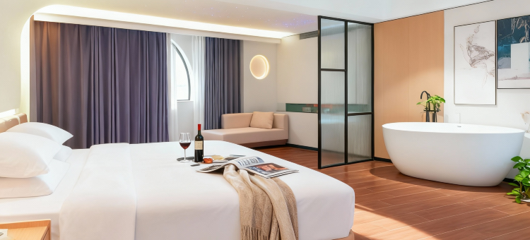 汕头•楠天DIVERSEROOMTYPES•COMMODIOUS•MODERN•酒店(达濠古城店)图片