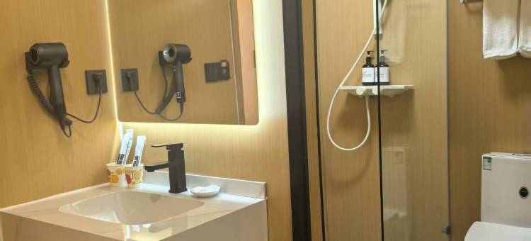 华驿精选酒店(廊坊高铁站第十七中学店)图片