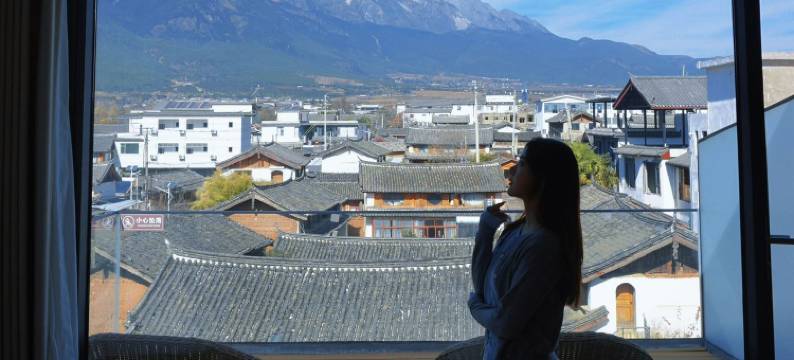 玉雪逸境•日照金山｜雪山度假轻奢民宿(白沙古镇店)图片