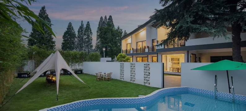 安吉邱山·野artisitic设计师民宿(中南百草原店)图片