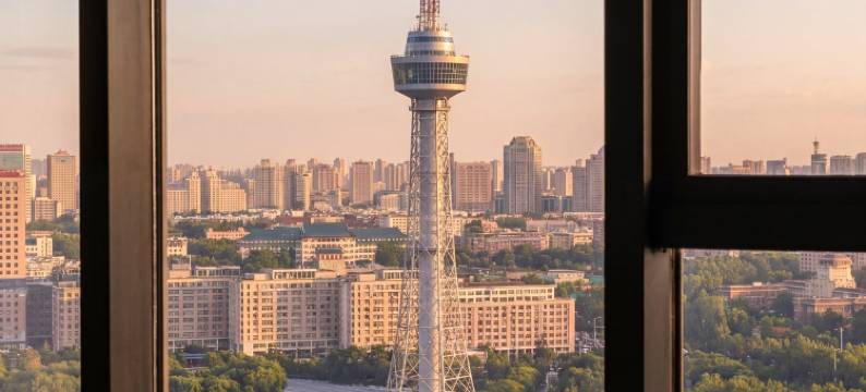 SMILE·设计师酒店(长春红旗街万达广场店)图片