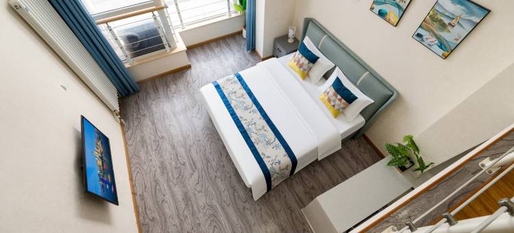 途远｜DreamHaven·Loft海景影音酒店(火炬八街国际海水浴场店)图片