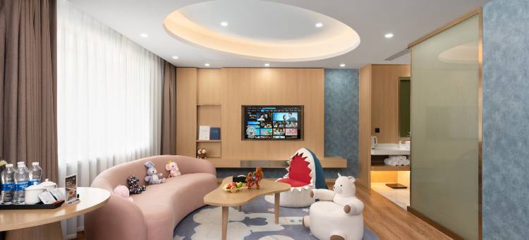 新旅金谷大酒店(CCMALL时代广场红山公园店)图片