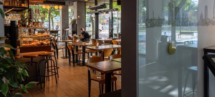 巴塞罗那费拉易捷酒店(easyHotel Barcelona Fira)图片