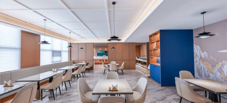 LAUNCEY·澜C酒店(宝鸡高铁南站店)图片