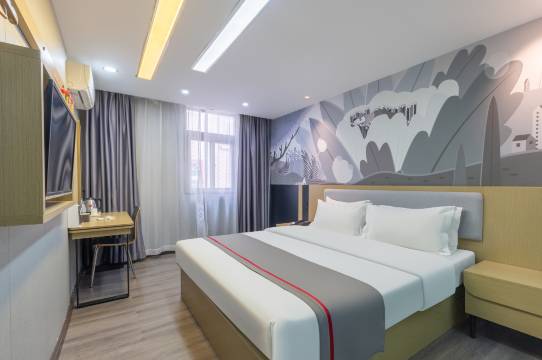 尚客优快捷酒店(深圳坂田五和地铁站华为店)