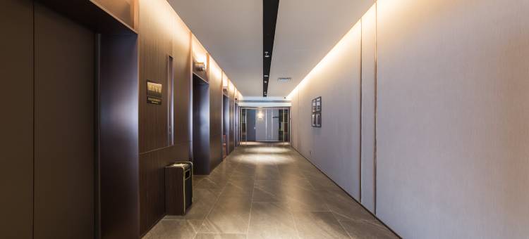 如家精选酒店(重庆奥体中心广场袁家岗地铁站店)图片