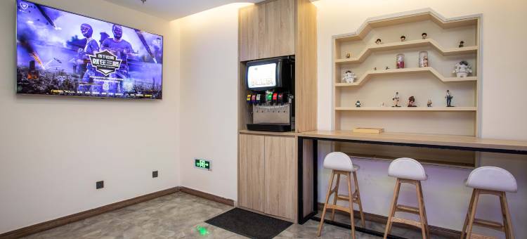 网鱼电竞酒店(上海松江大学城店)图片