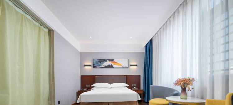 万盛花园酒店(信阳罗山西亚丽宝广场店)图片