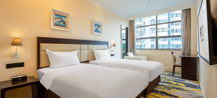 珠海拱北口岸丽呈睿轩酒店(高铁站店)图片