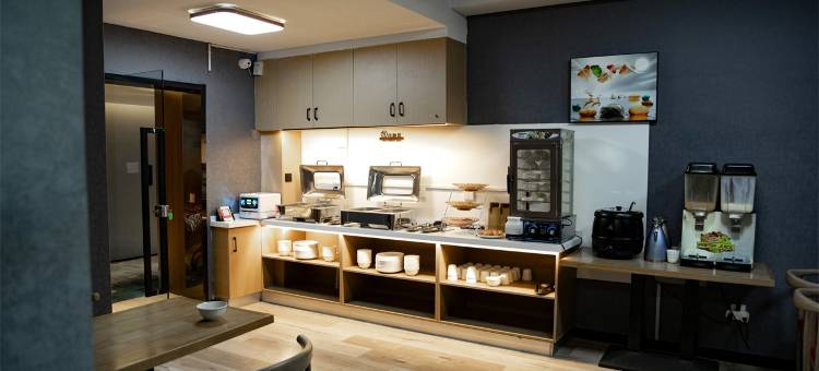 华驿精选酒店(章丘火车站台湾不夜城店)图片