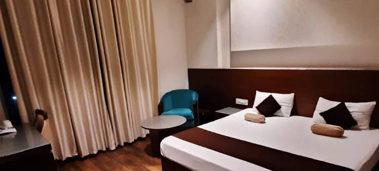 莲花大阿克姆酒店(Lotus Grand Akm)图片