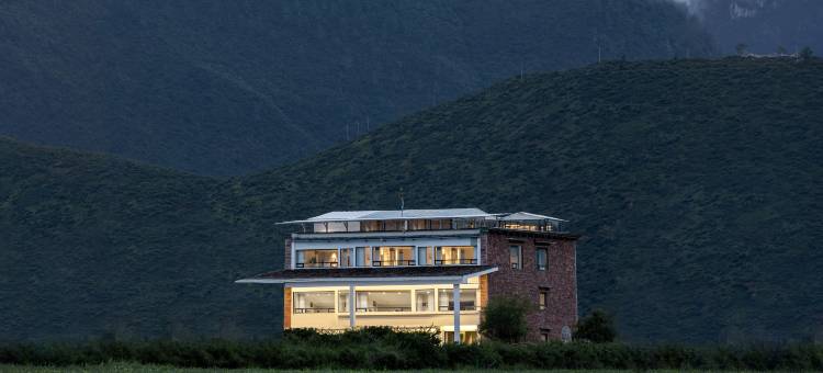 松涧云月丨Holiday Hotel•观景设计师民宿(纳帕海景区店)图片