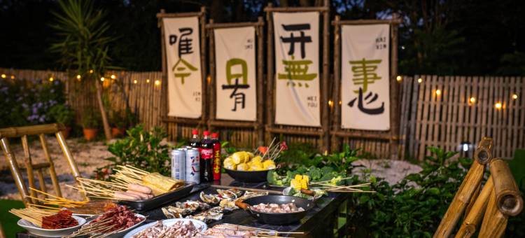 蔷薇树下 · 花园民宿(桂林芦笛岩景区店)图片