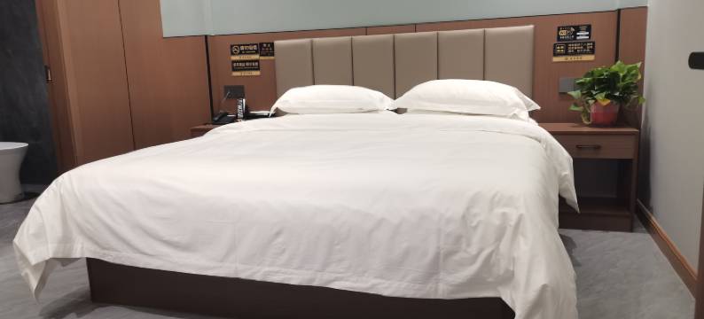 子长柒月酒店图片