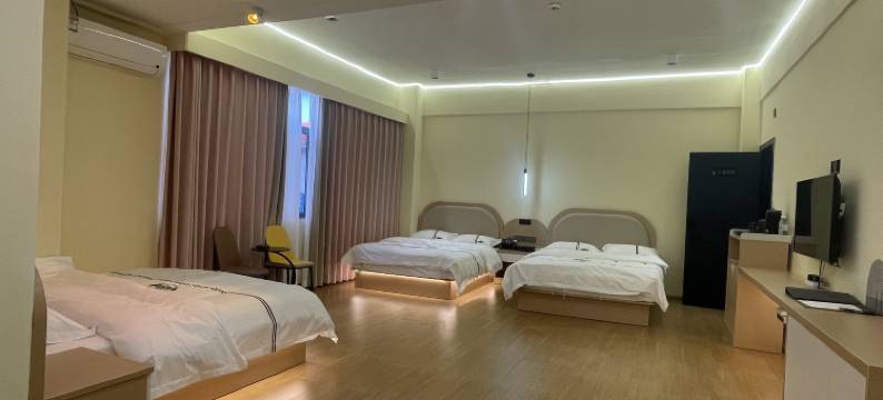 梁河尚善爱家酒店图片