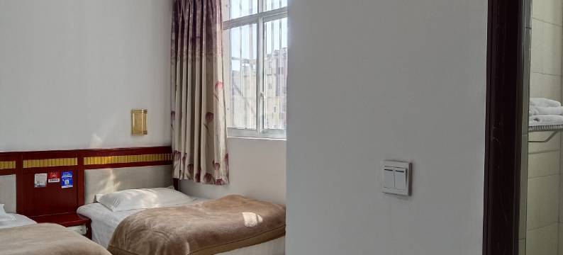 楚华宾馆(南华汽车客运站店)图片