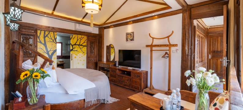 Trees·一棵树·幸福花园丨原木花园礼韵设计美宿(丽江古城店)图片