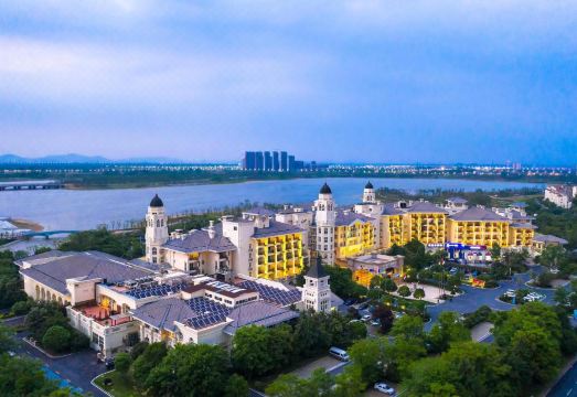 Anqing Country Garden Fengyue Phoenix Hotel (Wanda Plaza Branch)Hotel Overview