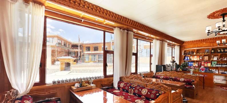 扎尕那格宗精品民宿图片