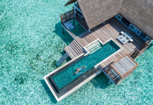 Four Seasons Resort Maldives at Landaa GiraavaruHotel Overview