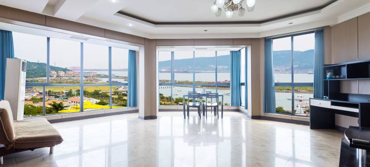 夏至阳光海景酒店(连岛景区店)图片