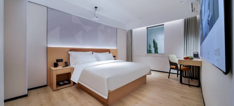 柏曼酒店(烟台南大街万达广场店)图片