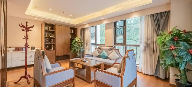 新龙梁茹温泉大酒店图片