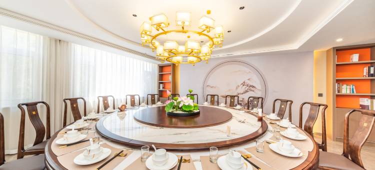 丰宁御濠酒店(承德丰宁北雁商城店)图片