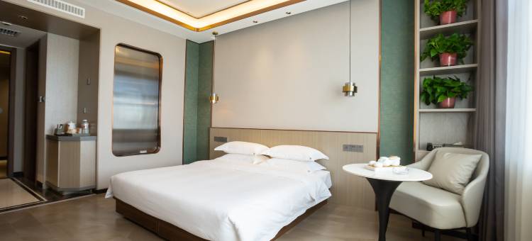 四子王旗华遇酒店图片