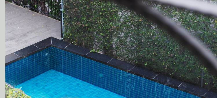 索尔居素坤逸16整套房屋三卧室&全套厨房(Sol Stay Sukhumvit 16 Entire House Three Bedroom & Full Kitchen)图片