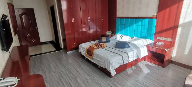 TOWO上品酒店(格尔木江源北路店)图片